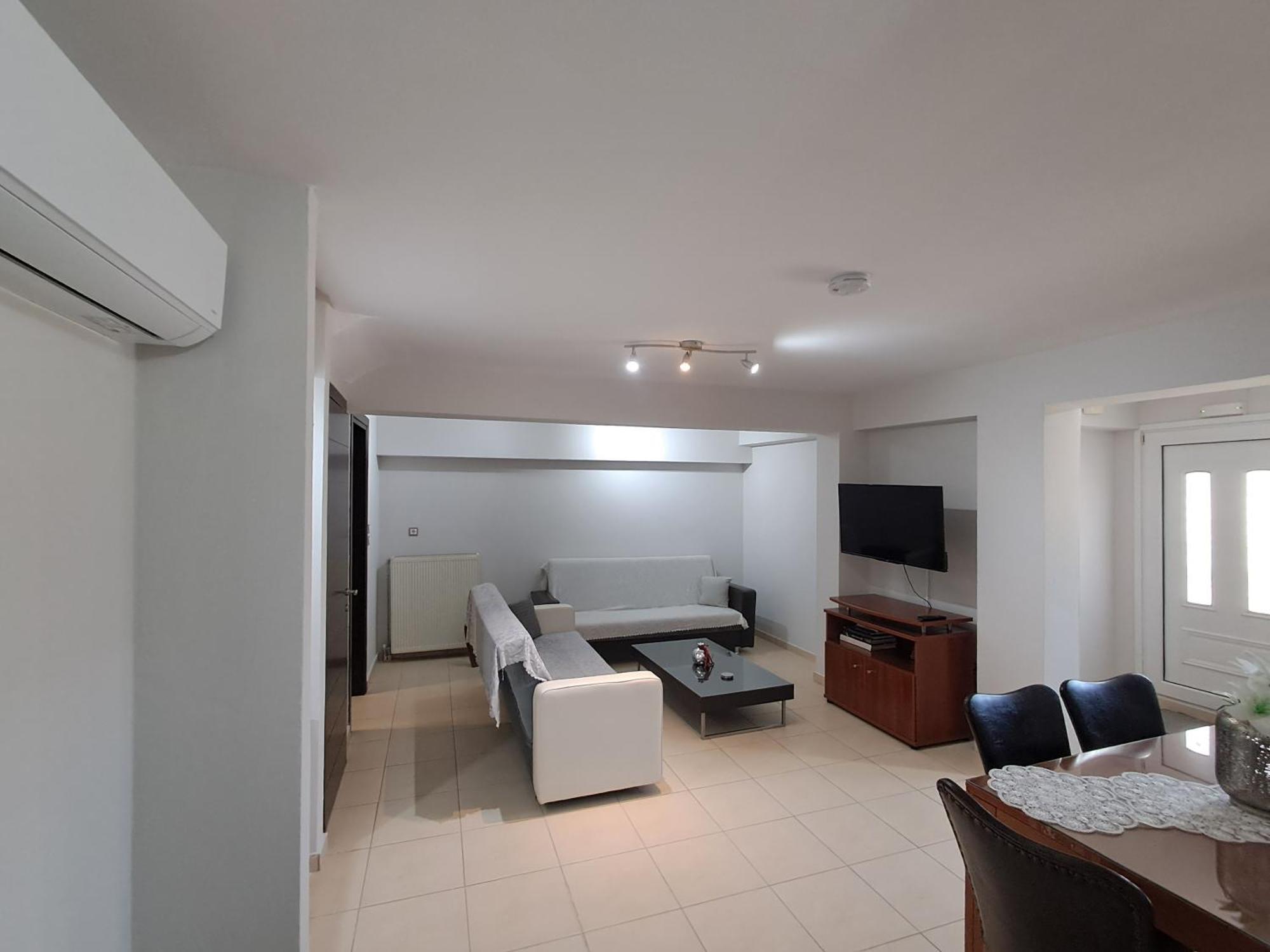 Mary'S Cozy Apartment Alexandroupoli Exterior photo